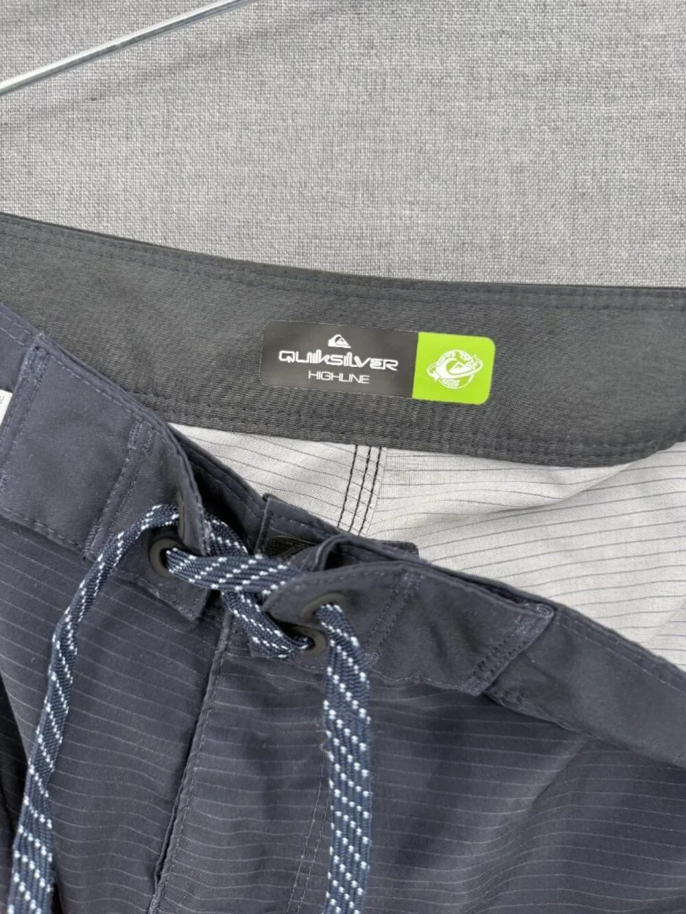Quiksilver Highline Arch Board Shorts Mens 33 8